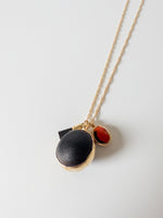 Load image into Gallery viewer, Azabache, Peonia and ojo de buey necklace
