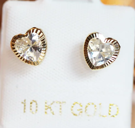 10k Solid Heart studs