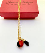 Load image into Gallery viewer, Peonia and azabache necklace
