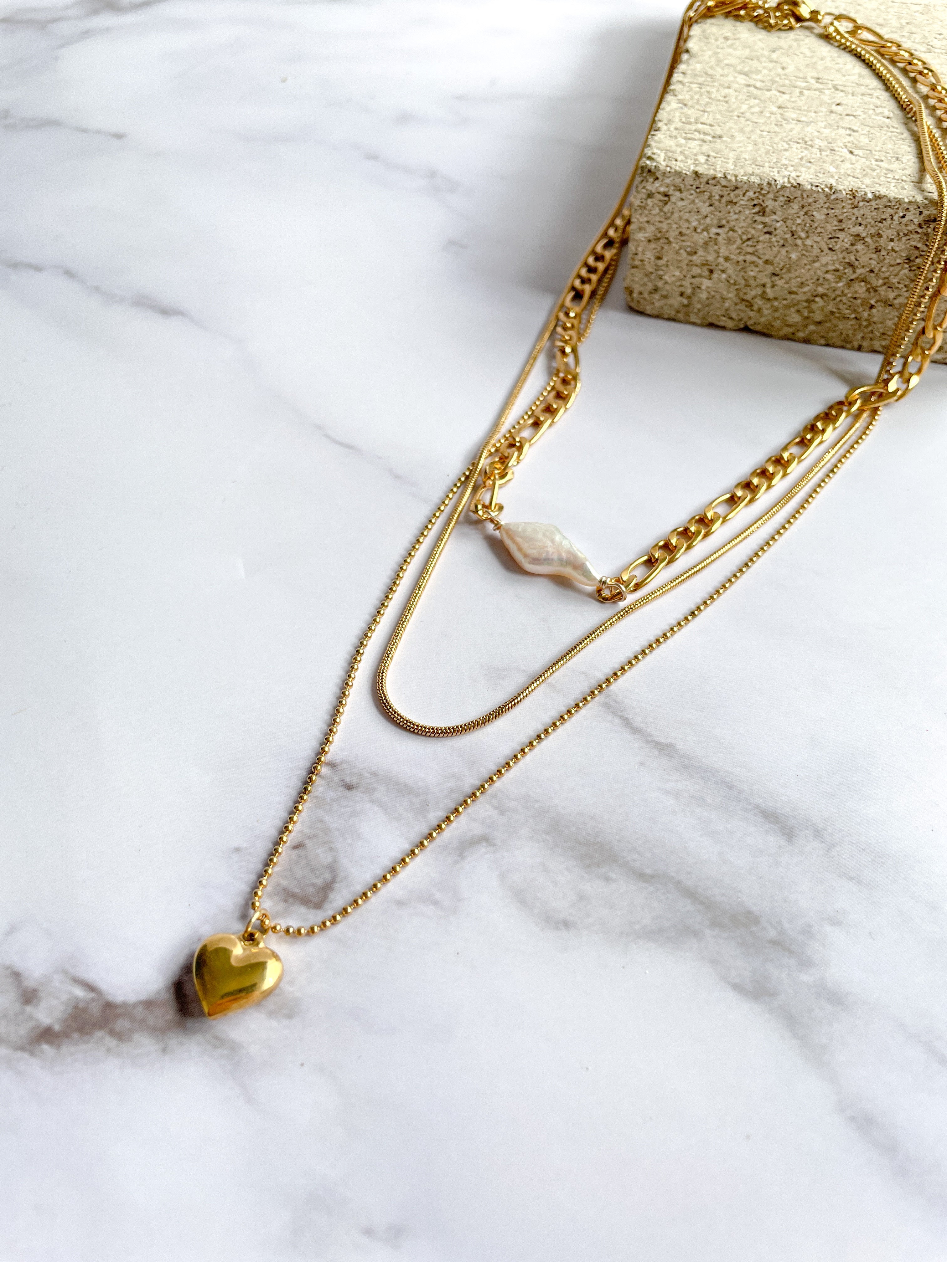 The perfect layering necklace